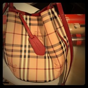 Burberry Hobo